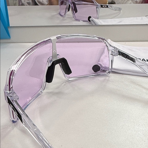 Oakley Custom Shade (Sutro) Prizm Lowlight Lens - Picture 3 of 4